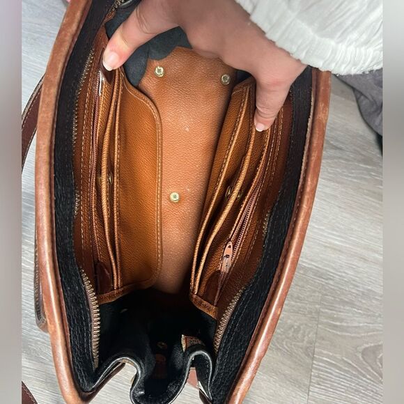 Dooney & Bourke Vintage Black/Brown Pebbled Leather Satchel/Buckle/Crossbody Bag - Picture 8 of 15